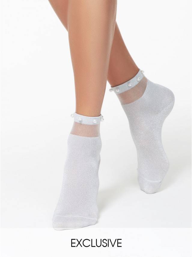 Фантазійні жіночі шкарпетки з віскози з люрексом, зі вставками з прозорої сітки на пагольонку, з декоративними елементами - 1