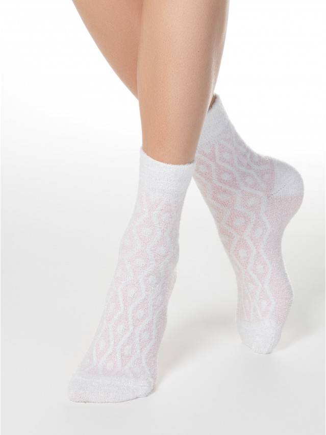 Комфортні теплі жіночі шкарпетки з об'ємної пухнастої нитки, з малюнком. - 1