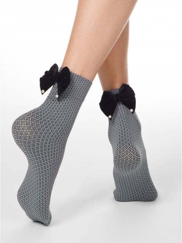 Щільні жіночі фантазійні шкарпетки 50 ден з геометричним малюнком 