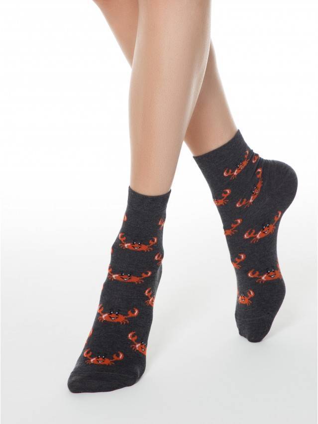 Класичні жіночі шкарпетки з бавовни, з різноманітними малюнками. - 1