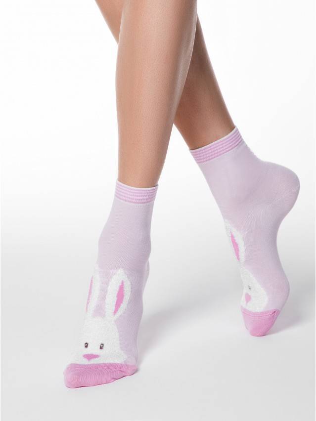 Жіночі шкарпетки з бавовни, з різноманітними малюнками з об'ємної пухнастої нитки. - 1